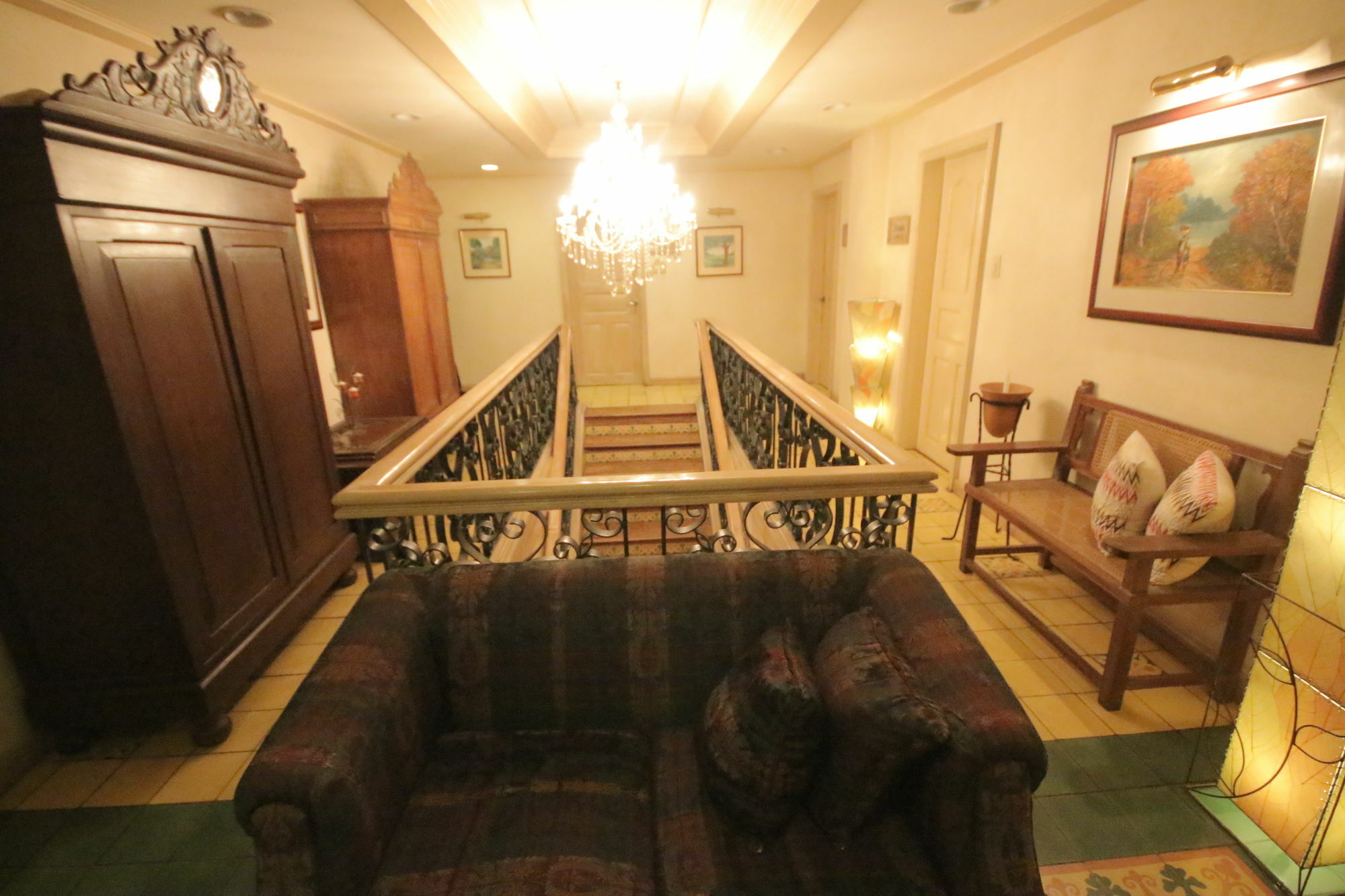 Roxas President'S Inn Exteriör bild
